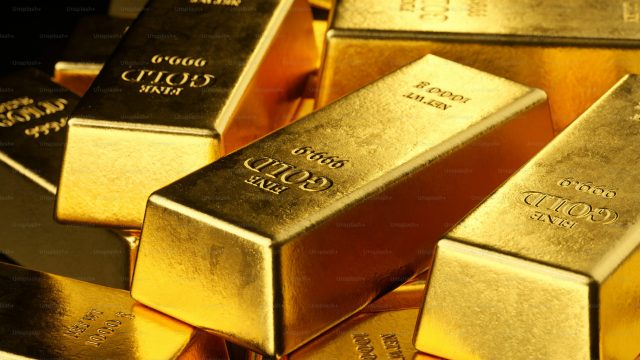 Tether's XAUT Token: 8 Tons of Gold & Growing