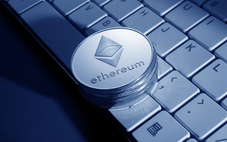 Ethereum's $10,000 Dream: Can ETH Break its Consolidation?