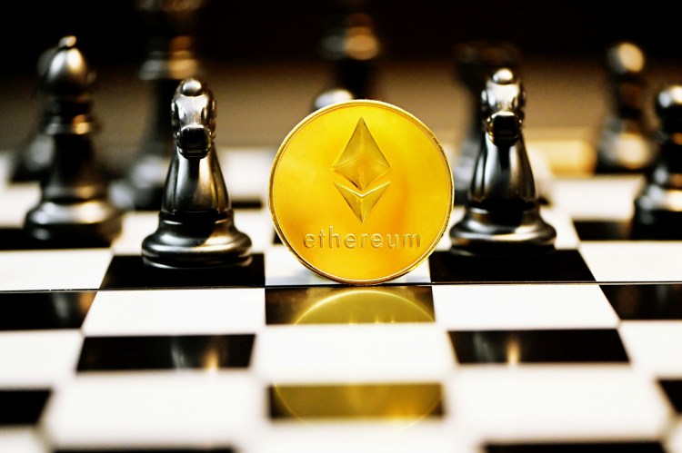 Ethereum Price: Breakout to $2100 or 15% Crash?