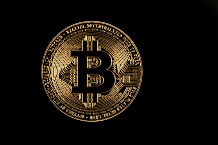 Bitcoin to Crash $94,000 Before Skyrocketing?