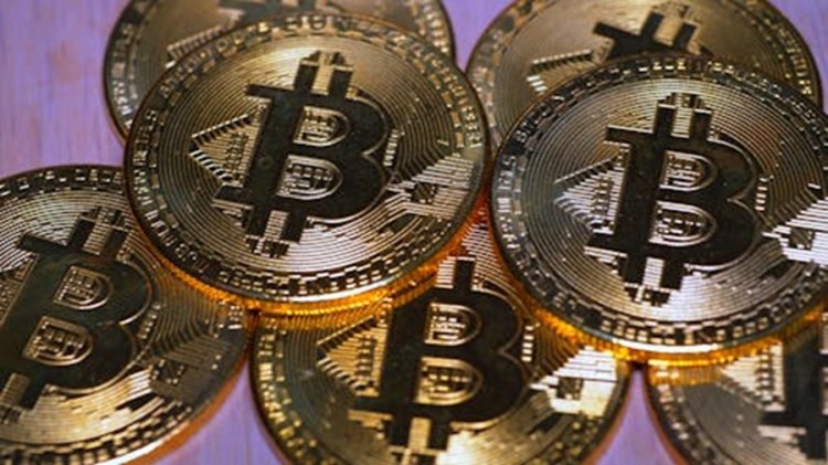 Bitcoin Price Alert: 26% Crash Predicted?